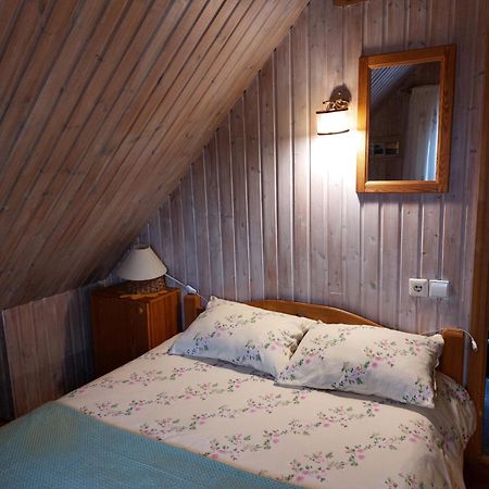 Tonise Holiday Houses Lilbi  ภายนอก รูปภาพ