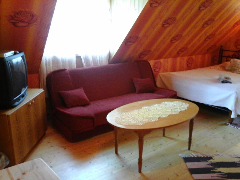 Tonise Holiday Houses Lilbi  ห้อง รูปภาพ
