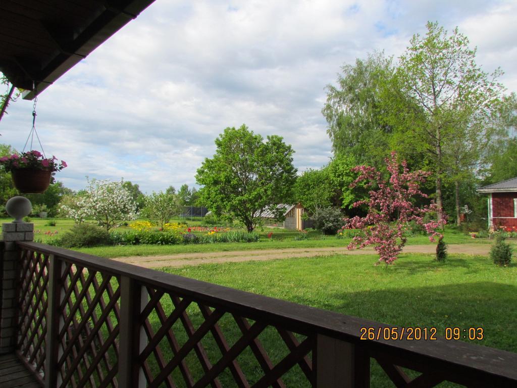 Tonise Holiday Houses Lilbi  ห้อง รูปภาพ