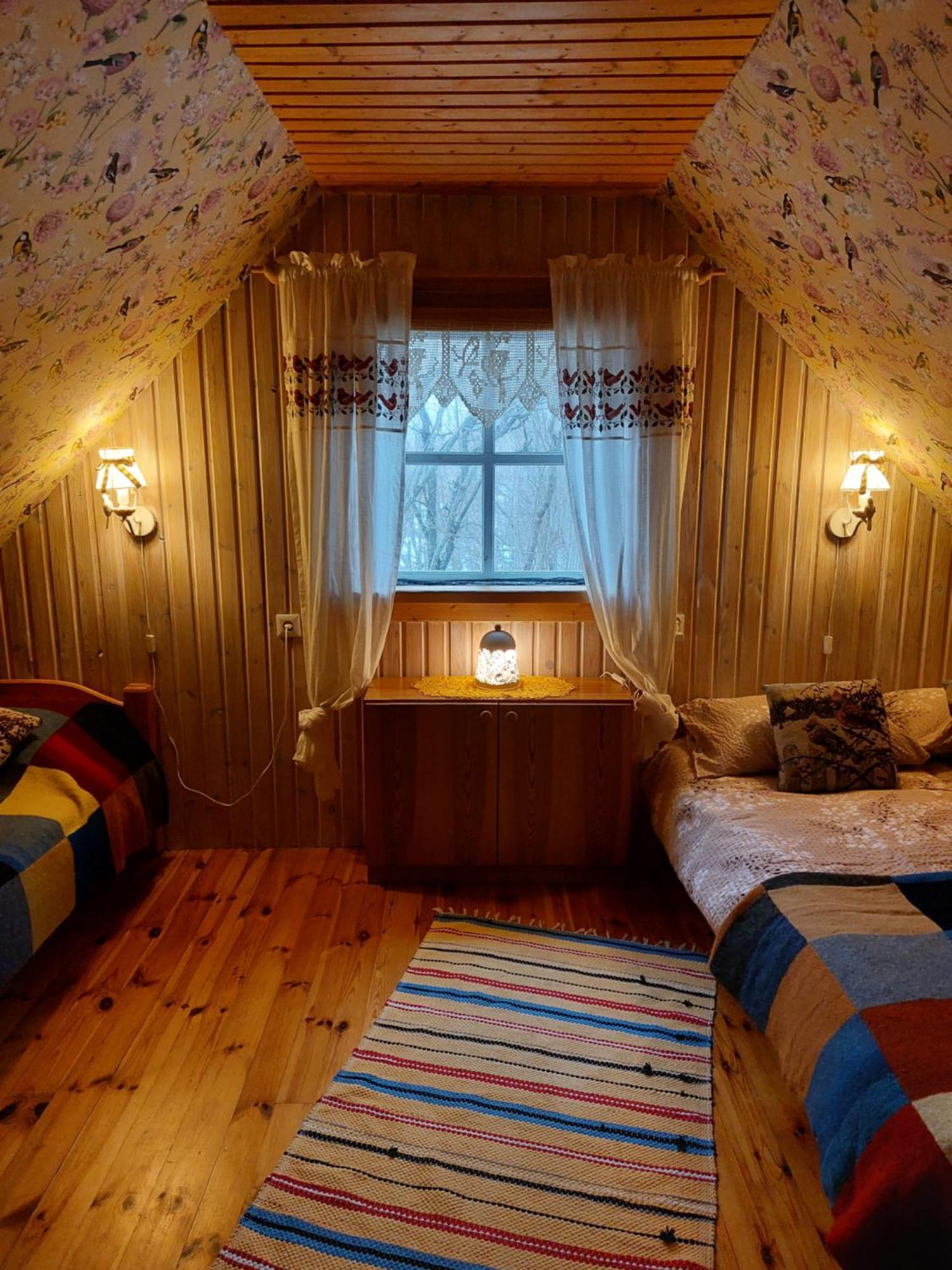 Tonise Holiday Houses Lilbi  ภายนอก รูปภาพ