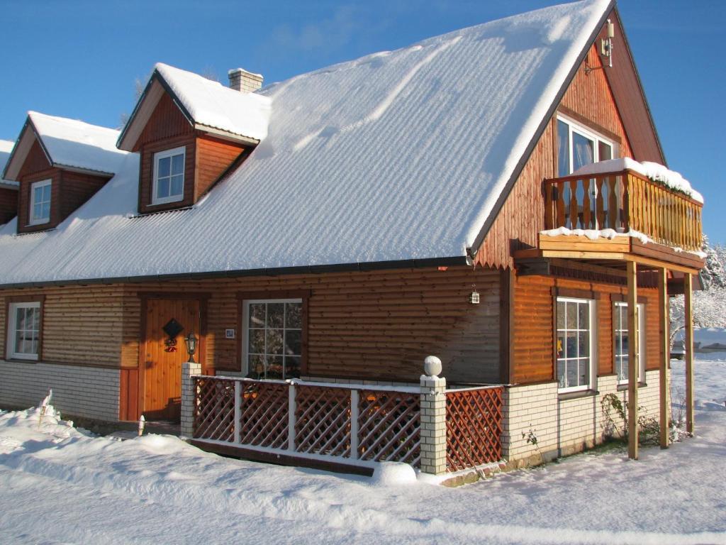 Tonise Holiday Houses Lilbi  ภายนอก รูปภาพ
